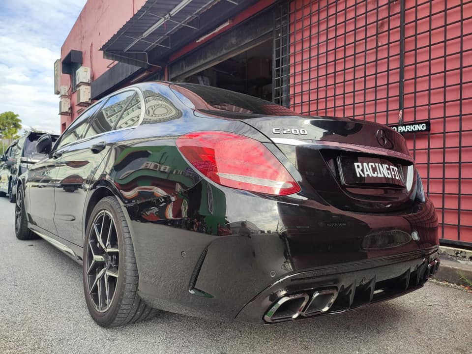 W205 C-Class C63S FACELIFT BODYKIT CONVERSION